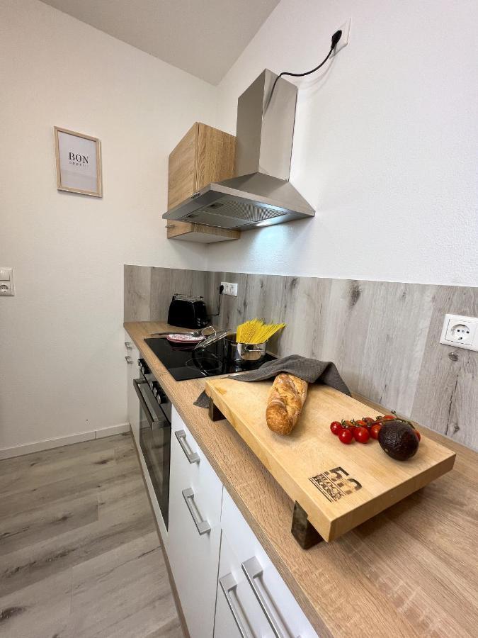 Home Inn Apartments - 201 Minden  Eksteriør bilde